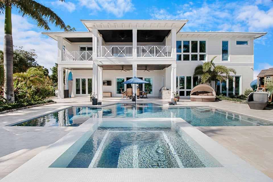 Pompano Beach, FL Mansion for sale